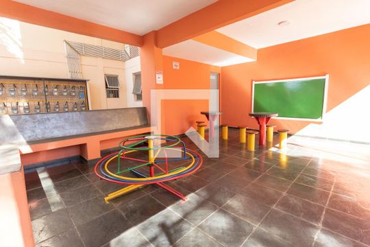 Área Comum - Playground de apartamento para alugar com 3 quartos, 54m² em Piraporinha, Diadema