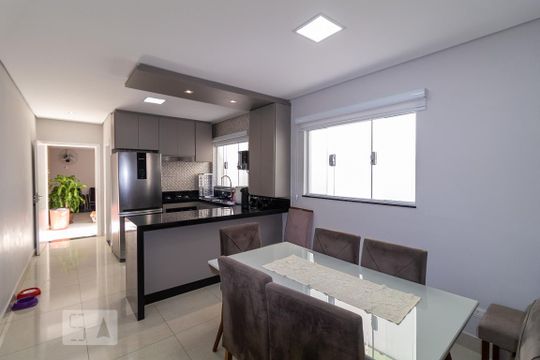 Copa de casa à venda com 4 quartos, 250m² em Jardim Piqueroby, São Paulo