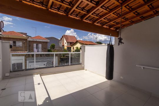 Varanda de casa à venda com 4 quartos, 250m² em Jardim Piqueroby, São Paulo