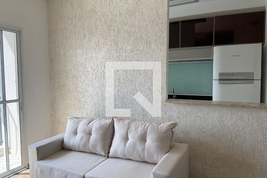 Sala/cozinha de apartamento para alugar com 2 quartos, 51m² em Umuarama, Osasco