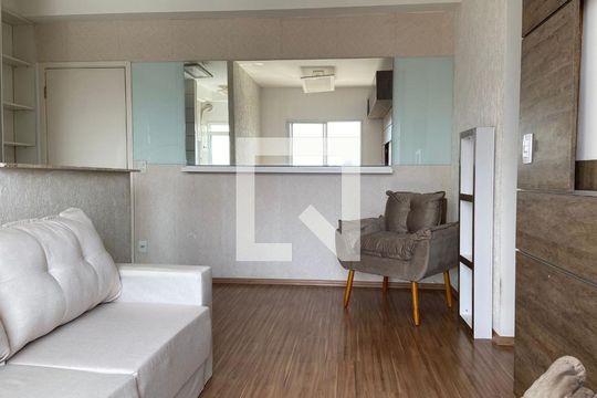 Sala/cozinha de apartamento para alugar com 2 quartos, 51m² em Umuarama, Osasco