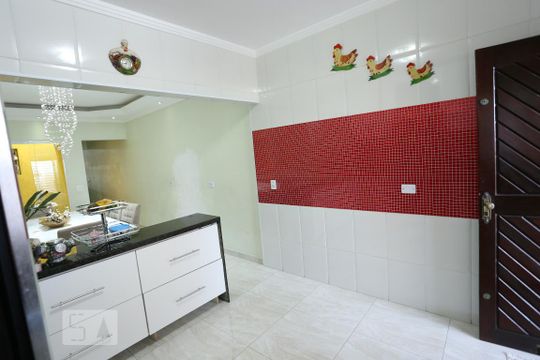 Casa à venda com 3 quartos, 150m² em Parque Boturussu, São Paulo