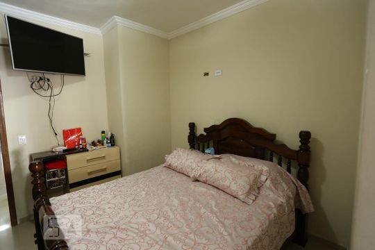 Suíte de casa à venda com 3 quartos, 150m² em Parque Boturussu, São Paulo