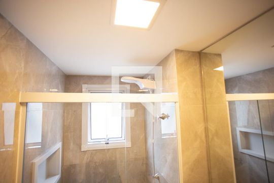 Banheiro de apartamento para alugar com 1 quarto, 31m² em Casa Verde, São Paulo