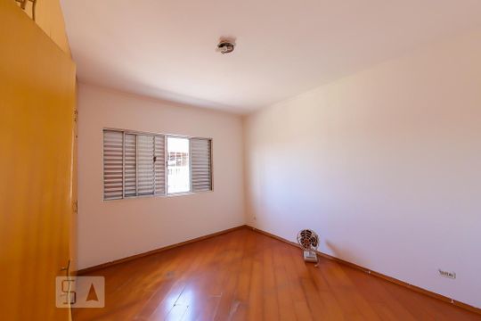 Quarto 1 de casa à venda com 3 quartos, 385m² em Jardim Almeida Prado, Guarulhos