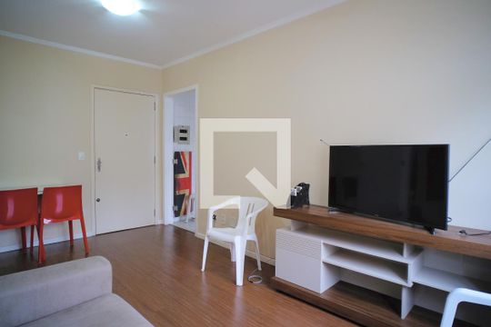 Sala de apartamento para alugar com 1 quarto, 37m² em Petrópolis, Porto Alegre