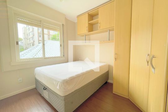 Quarto de apartamento para alugar com 1 quarto, 37m² em Petrópolis, Porto Alegre