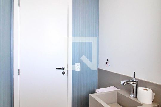 Lavabo de apartamento para alugar com 3 quartos, 180m² em Campestre, Santo André