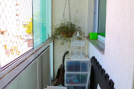 Sacada Sala de apartamento à venda com 4 quartos, 172m² em Vila Scarpelli, Santo André