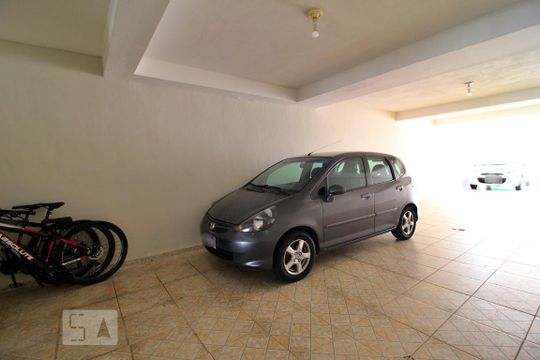 Garagem de apartamento à venda com 3 quartos, 180m² em Vila Eldizia, Santo André