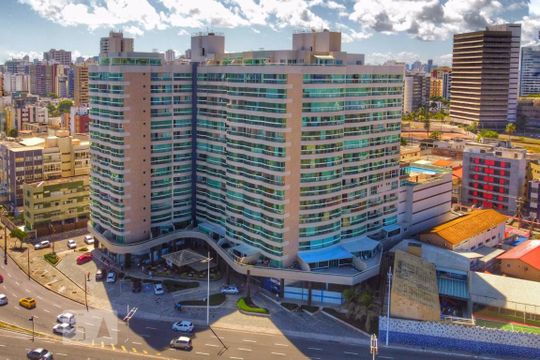 Fachada do Condomínio de apartamento para alugar com 1 quarto, 49m² em Pituba, Salvador