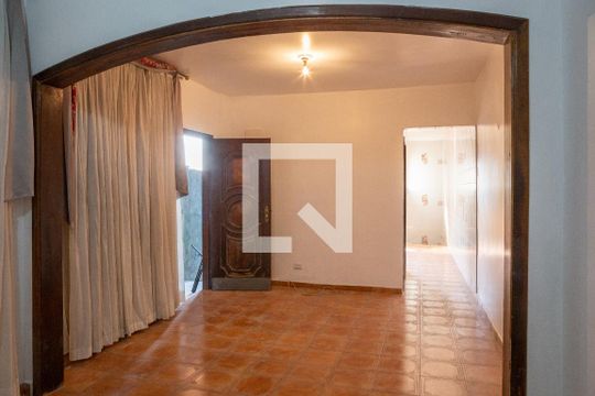 Casa para alugar com 3 quartos, 157m² em Vila Anglo Brasileira, São Paulo