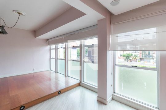 Sala de apartamento à venda com 3 quartos, 125m² em Praia de Belas, Porto Alegre