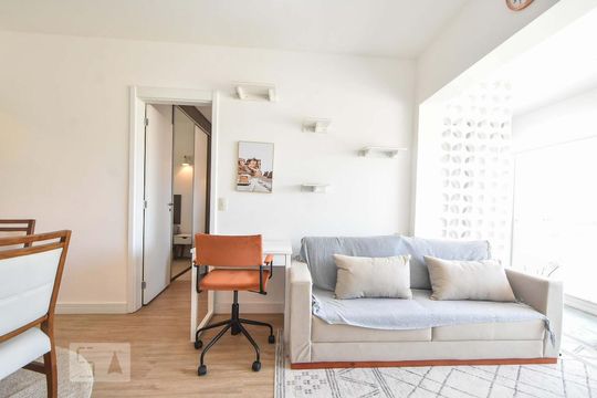 Sala de Estar de apartamento para alugar com 1 quarto, 50m² em Jardim Aeroporto, São Paulo
