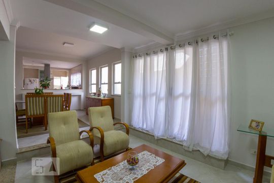 Sala de estar de casa à venda com 4 quartos, 395m² em Chora Menino, São Paulo