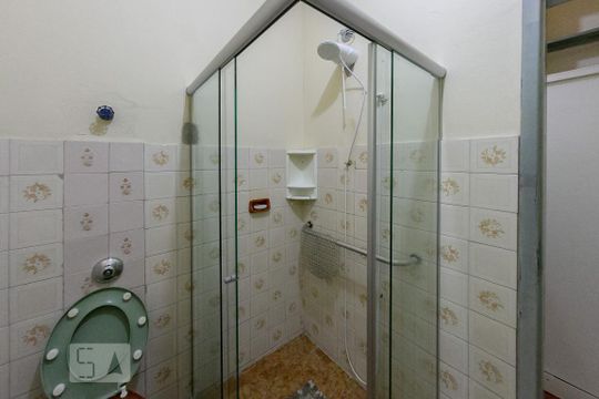 Banheiro Social de casa à venda com 4 quartos, 425m² em Glória, Belo Horizonte