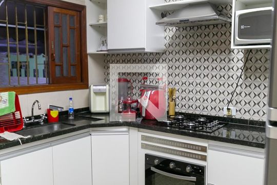 Cozinha de casa à venda com 3 quartos, 175m² em Jardim Sao Judas Tadeu, Guarulhos