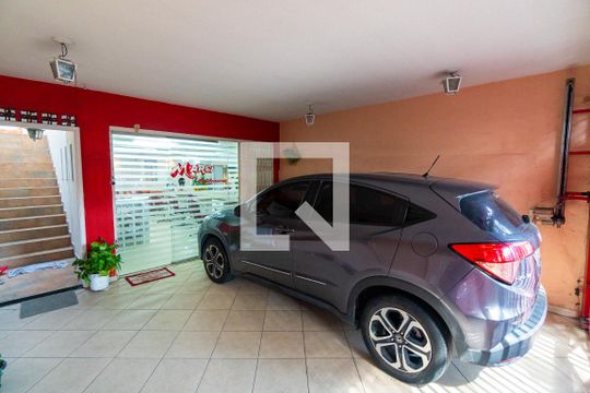 Garagem de casa à venda com 3 quartos, 150m² em Parque Jabaquara, São Paulo