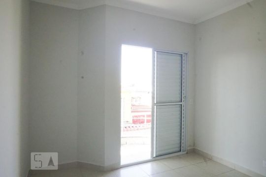 Suíte 1 de casa para alugar com 3 quartos, 140m² em Vila Frugoli, São Paulo