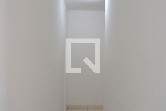 Corredor de apartamento para alugar com 2 quartos, 44m² em Mooca, São Paulo