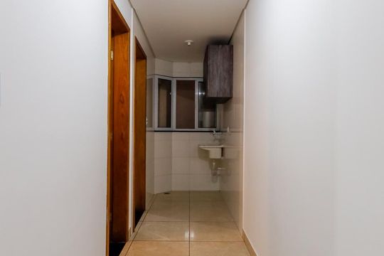 Corredor de casa de condomínio para alugar com 1 quarto, 38m² em Vila Nova Mazzei, São Paulo