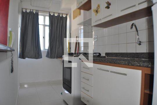 Cozinha - Armários de apartamento à venda com 2 quartos, 50m² em Jacarepaguá, Rio de Janeiro