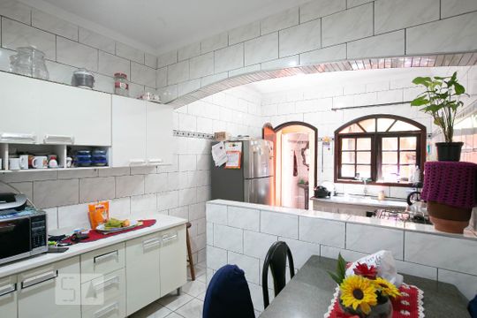 Cozinha de casa à venda com 3 quartos, 200m² em Cidade São Miguel, São Paulo