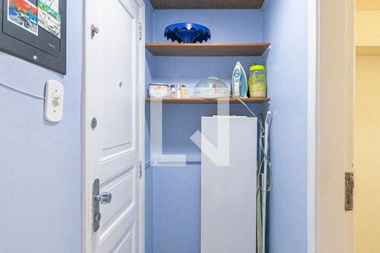 Hall de apartamento para alugar com 2 quartos, 90m² em Andaraí, Rio de Janeiro