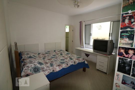 Suite de casa à venda com 3 quartos, 650m² em Vila Lúcia, São Paulo