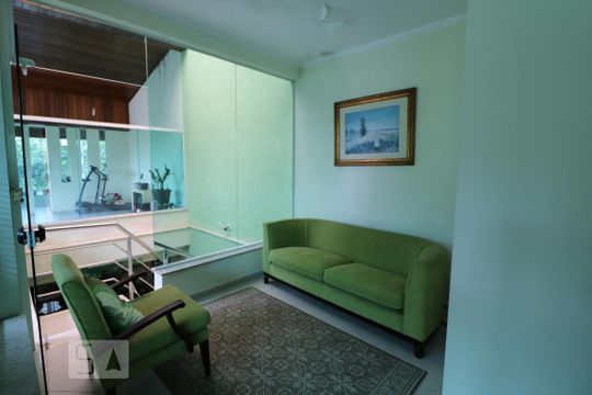 Hall de casa à venda com 3 quartos, 650m² em Vila Lúcia, São Paulo