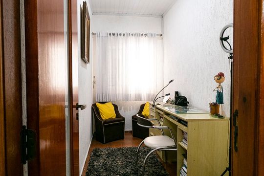 Quarto 1 de casa à venda com 3 quartos, 107m² em Vila Bertioga, São Paulo