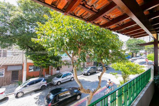 Varanda - Vista de casa à venda com 3 quartos, 107m² em Vila Bertioga, São Paulo