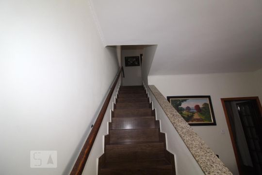 Acesso aos quartos de casa à venda com 3 quartos, 201m² em Boa Vista, São Caetano do Sul