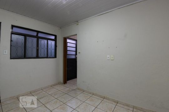 Casa para alugar com 2 quartos, 60m² em Vila Alpina, São Paulo
