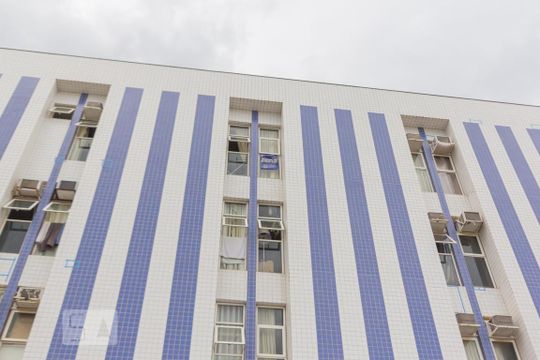 Fachada de apartamento à venda com 1 quarto, 30m² em Lago Norte, Brasília