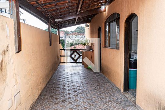 Quintal de casa à venda com 3 quartos, 360m² em Vila Barreto, São Paulo