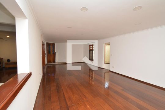 Sala  de casa à venda com 5 quartos, 476m² em Vila Galvão, Guarulhos