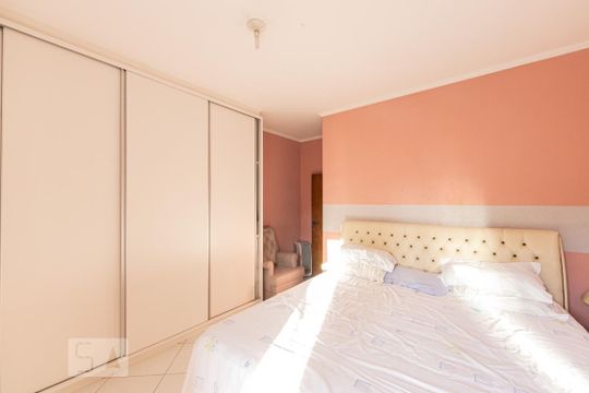 Suite 1 de casa à venda com 2 quartos, 85m² em Vila Carrão, São Paulo