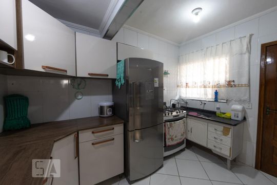 Cozinha de casa à venda com 2 quartos, 85m² em Vila Carrão, São Paulo