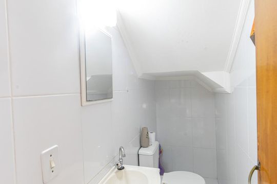 Lavabo de casa à venda com 2 quartos, 85m² em Vila Carrão, São Paulo