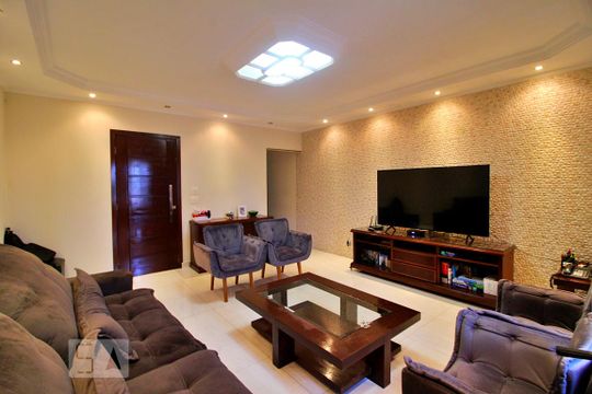 Sala de casa à venda com 4 quartos, 255m² em Vila Progresso, Santo André