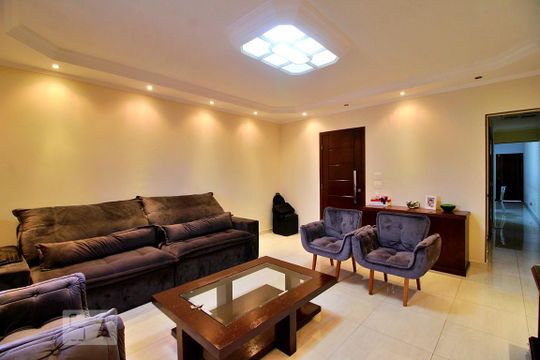 Sala de casa à venda com 4 quartos, 255m² em Vila Progresso, Santo André