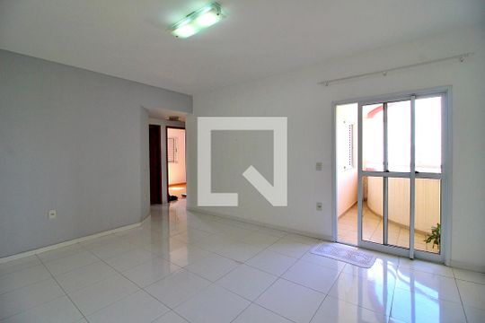Sala de apartamento à venda com 3 quartos, 88m² em Vila Valparaíso, Santo André
