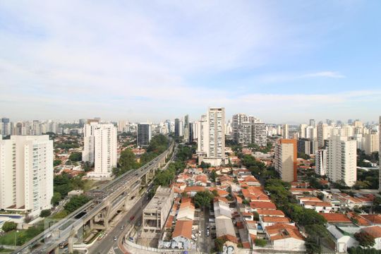 Vista da varanda de apartamento para alugar com 1 quarto, 58m² em Campo Belo, São Paulo