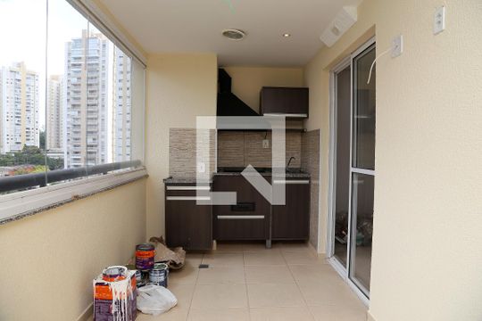 Varanda da Sala  de apartamento à venda com 3 quartos, 82m² em Vila Andrade, São Paulo