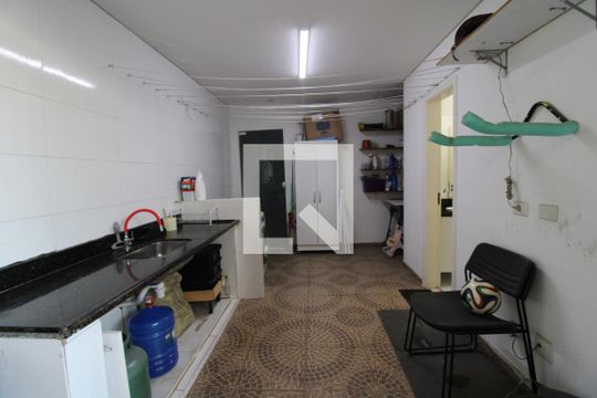 Área de serviço de casa à venda com 4 quartos, 211m² em Socorro, São Paulo