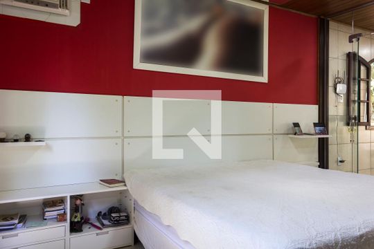 Suíte 1 de casa à venda com 2 quartos, 400m² em Vargem Pequena, Rio de Janeiro
