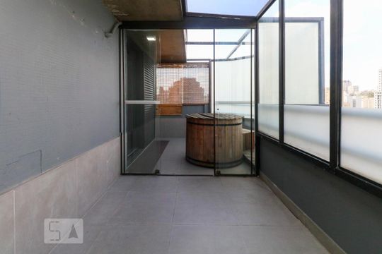 Ofuro de apartamento para alugar com 3 quartos, 210m² em Pinheiros, São Paulo