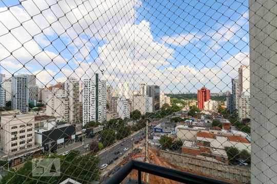Varanda - vista de apartamento para alugar com 3 quartos, 210m² em Pinheiros, São Paulo