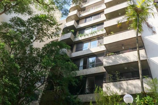 Fachada de apartamento para alugar com 3 quartos, 210m² em Pinheiros, São Paulo